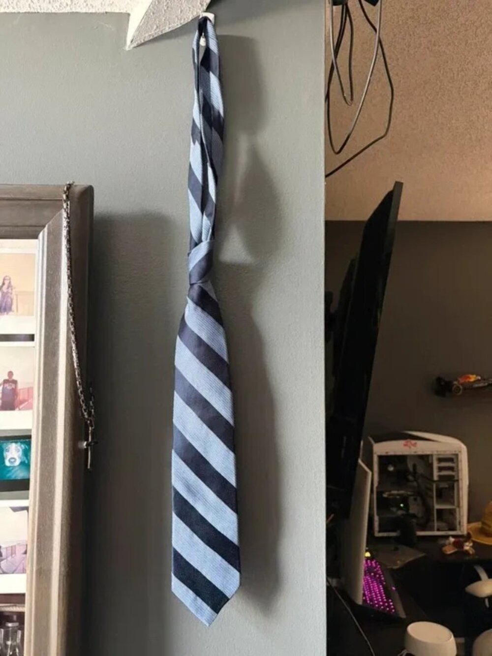 Michael Kors Navy & Light Blue Striped Men’s Tie